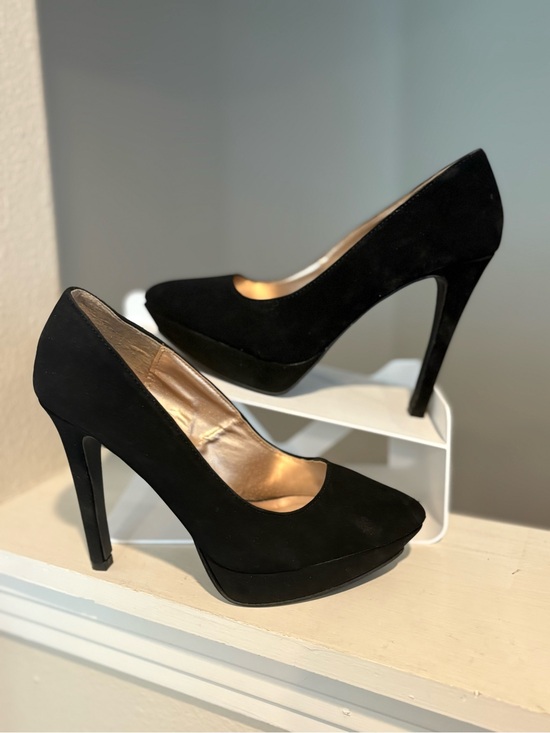 Shoes - Charlotte Russe Black Stiletto Faux Suedes Platform 4” Stiletto Pump Womens Sz 9